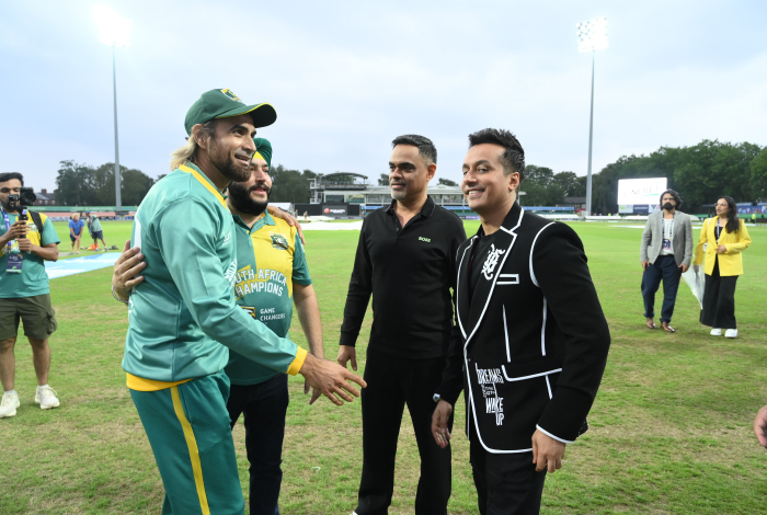 australia-team-owner-12